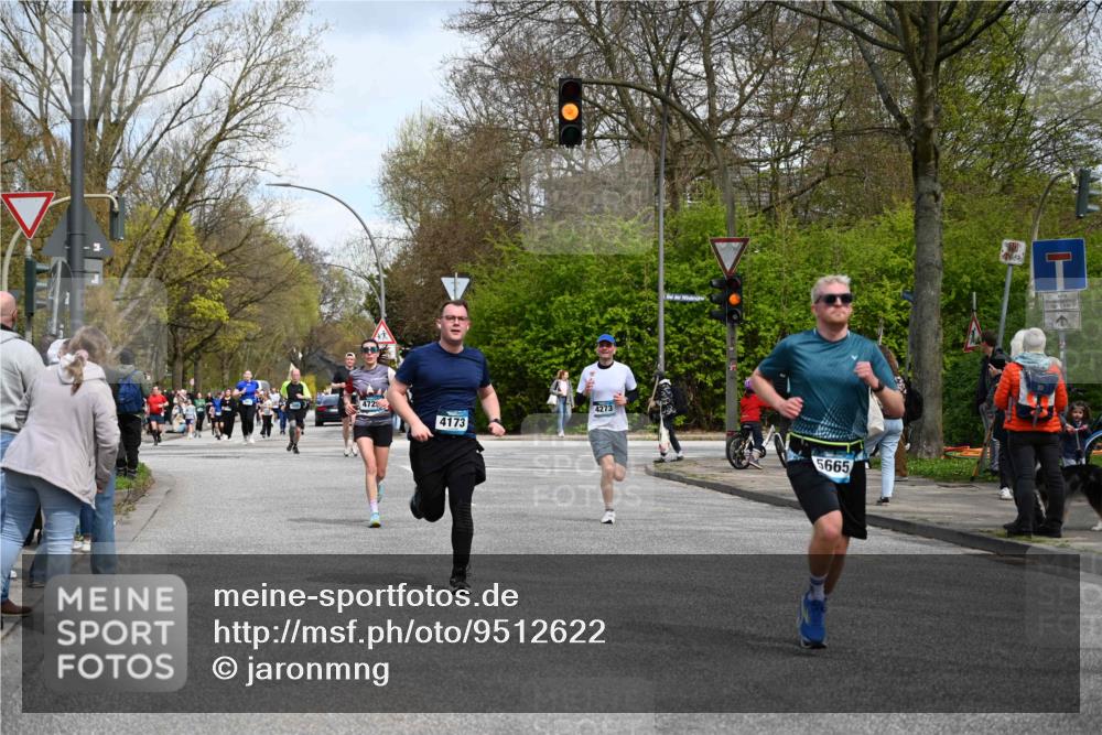 12.04.2026 - 45. Internationalen Wilhelmsburger Insellauf J. Mangold http://msf.ph/oto/9512622 12.04.2026 13:06:37 Ziel 5210, 4234, 4705, 4745, 3869, 3866, 2536, 4510, 4078, 4641, 4821, 4408, 3862, 4248, 4044, 5354, 5587, 4122, 5665, 4280, 5132, 5203, 4496, 2804, 4479, 4114, 4173, 4729, 4273, 3292, 5510, 4885, 4514, 4514, 4138, 4764, 4665, 5713, 5194, 5069, 5076, 4723, 4724, 2943, 4722, 5202, 4094 meine-sportfotos.de