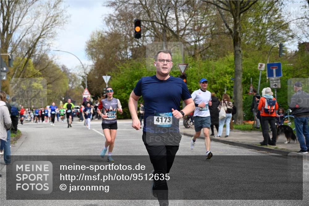 12.04.2026 - 45. Internationalen Wilhelmsburger Insellauf J. Mangold http://msf.ph/oto/9512635 12.04.2026 13:06:39 Ziel 4234, 4705, 4745, 3869, 3866, 2536, 4510, 4078, 4641, 4821, 4408, 3862, 4248, 4044, 5354, 5587, 4122, 5665, 4280, 5132, 5203, 4496, 2804, 4479, 4114, 4173, 4729, 4273, 3292, 5510, 4885, 4514, 4138, 4764, 4665, 5713, 5194, 5069, 5076, 4723, 4724, 2943, 4722, 5202, 4094, 3672, 5497, 5499, 5461 meine-sportfotos.de