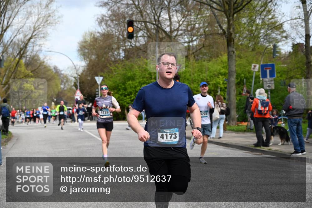 12.04.2026 - 45. Internationalen Wilhelmsburger Insellauf J. Mangold http://msf.ph/oto/9512637 12.04.2026 13:06:39 Ziel 4234, 4705, 4745, 3869, 3866, 2536, 4510, 4078, 4641, 4821, 4408, 3862, 4248, 4044, 5354, 5587, 4122, 5665, 4280, 5132, 5203, 4496, 2804, 4479, 4114, 4173, 4729, 4273, 3292, 5510, 4885, 4514, 4138, 4764, 4665, 5713, 5194, 5069, 5076, 4723, 4724, 2943, 4722, 5202, 4094, 3672, 5497, 5499, 5461 meine-sportfotos.de