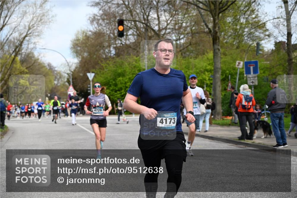 12.04.2026 - 45. Internationalen Wilhelmsburger Insellauf J. Mangold http://msf.ph/oto/9512638 12.04.2026 13:06:39 Ziel 4234, 4705, 4745, 3869, 3866, 2536, 4510, 4078, 4641, 4821, 4408, 3862, 4248, 4044, 5354, 5587, 4122, 5665, 4280, 5132, 5203, 4496, 2804, 4479, 4114, 4173, 4729, 4273, 3292, 5510, 4885, 4514, 4138, 4764, 4665, 5713, 5194, 5069, 5076, 4723, 4724, 2943, 4722, 5202, 4094, 3672, 5497, 5499, 5461 meine-sportfotos.de