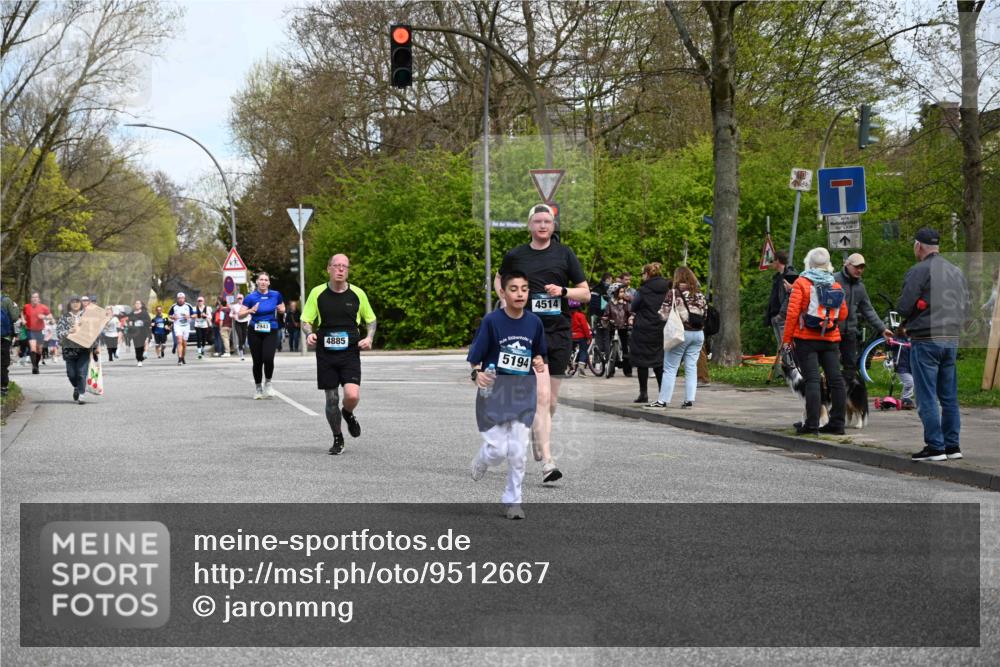 12.04.2026 - 45. Internationalen Wilhelmsburger Insellauf J. Mangold http://msf.ph/oto/9512667 12.04.2026 13:06:46 Ziel 4044, 5354, 5587, 4122, 5665, 4280, 5132, 5203, 4496, 2804, 4479, 4114, 4173, 4729, 4273, 3292, 5510, 4885, 4514, 4138, 4764, 4665, 5713, 5194, 5069, 5076, 4723, 4724, 5069, 5076, 4723, 4724, 2943, 4722, 5202, 4094, 3672, 5497, 5499, 5461, 3242, 5078, 2925 meine-sportfotos.de