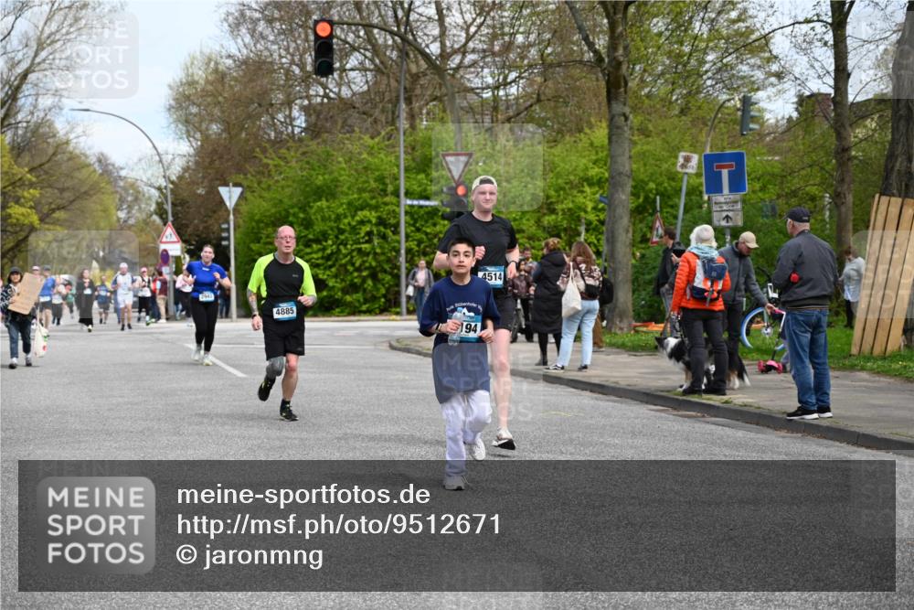 12.04.2026 - 45. Internationalen Wilhelmsburger Insellauf J. Mangold http://msf.ph/oto/9512671 12.04.2026 13:06:46 Ziel 4044, 5354, 5587, 4122, 5665, 4280, 5132, 5203, 4496, 2804, 4479, 4114, 4173, 4729, 4273, 3292, 5510, 4885, 4514, 4138, 4764, 4665, 5713, 5194, 5069, 5076, 4723, 4724, 5069, 5076, 4723, 4724, 2943, 4722, 5202, 4094, 3672, 5497, 5499, 5461, 3242, 5078, 2925 meine-sportfotos.de