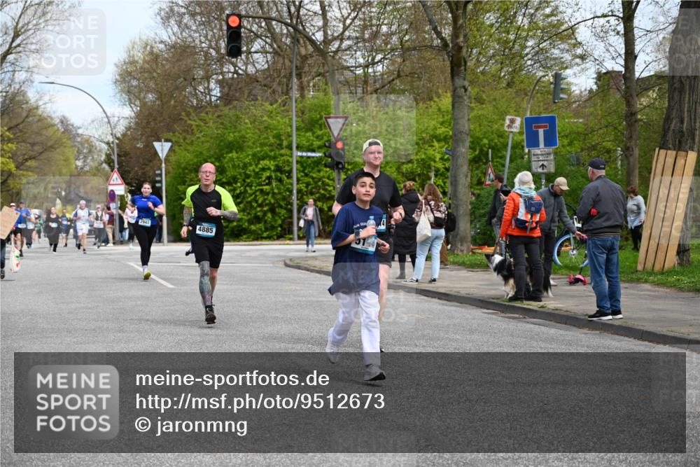 12.04.2026 - 45. Internationalen Wilhelmsburger Insellauf J. Mangold http://msf.ph/oto/9512673 12.04.2026 13:06:46 Ziel 4044, 5354, 5587, 4122, 5665, 4280, 5132, 5203, 4496, 2804, 4479, 4114, 4173, 4729, 4273, 3292, 5510, 4885, 4514, 4138, 4764, 4665, 5713, 5194, 5069, 5076, 4723, 4724, 5069, 5076, 4723, 4724, 2943, 4722, 5202, 4094, 3672, 5497, 5499, 5461, 3242, 5078, 2925 meine-sportfotos.de