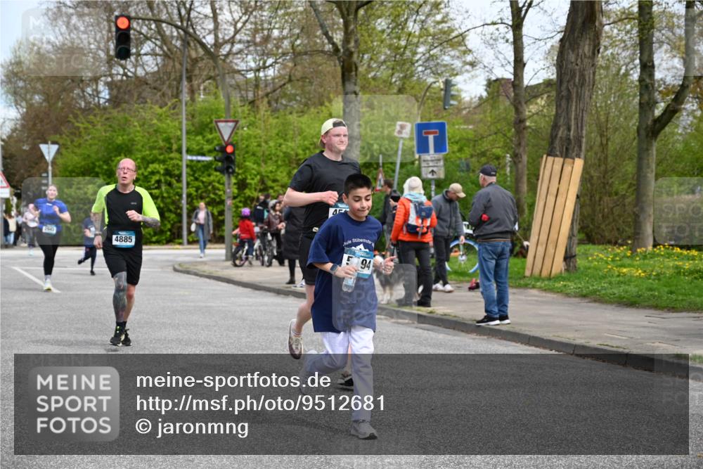 12.04.2026 - 45. Internationalen Wilhelmsburger Insellauf J. Mangold http://msf.ph/oto/9512681 12.04.2026 13:06:47 Ziel 4044, 5354, 5587, 4122, 5665, 4280, 5132, 5203, 4496, 2804, 4479, 4114, 4173, 4729, 4273, 3292, 5510, 4885, 4514, 4138, 4764, 4665, 5713, 5194, 5069, 5076, 4723, 4724, 2943, 4722, 2943, 4722, 5202, 4094, 3672, 5497, 5499, 5461, 3242, 5078, 2925, 5226, 2745, 5028 meine-sportfotos.de