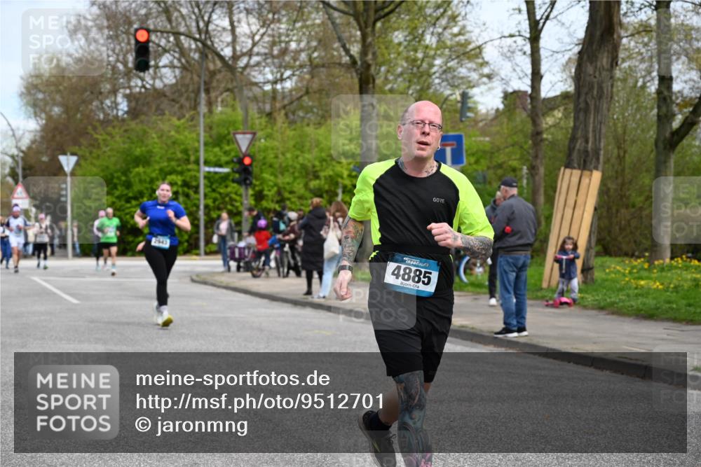 12.04.2026 - 45. Internationalen Wilhelmsburger Insellauf J. Mangold http://msf.ph/oto/9512701 12.04.2026 13:06:49 Ziel 5587, 4122, 5665, 4280, 5132, 5203, 4496, 2804, 4479, 4114, 4173, 4729, 4273, 3292, 5510, 4885, 4514, 4514, 4138, 4764, 4665, 5713, 5194, 5069, 5076, 4723, 4724, 2943, 4722, 5202, 4094, 5202, 4094, 3672, 5497, 5499, 5461, 3242, 5078, 2925, 5226, 2745, 5028, 5148 meine-sportfotos.de