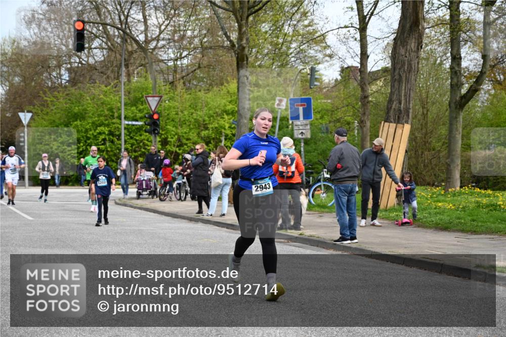 12.04.2026 - 45. Internationalen Wilhelmsburger Insellauf J. Mangold http://msf.ph/oto/9512714 12.04.2026 13:06:52 Ziel 4122, 5665, 4280, 5132, 5203, 4496, 2804, 4479, 4114, 4173, 4729, 4273, 3292, 5510, 4885, 4514, 4138, 4138, 4764, 4665, 5713, 5194, 5069, 5076, 4723, 4724, 2943, 4722, 5202, 4094, 3672, 5497, 5499, 5461, 3242, 5078, 2925, 5226, 2745, 5028, 5148 meine-sportfotos.de