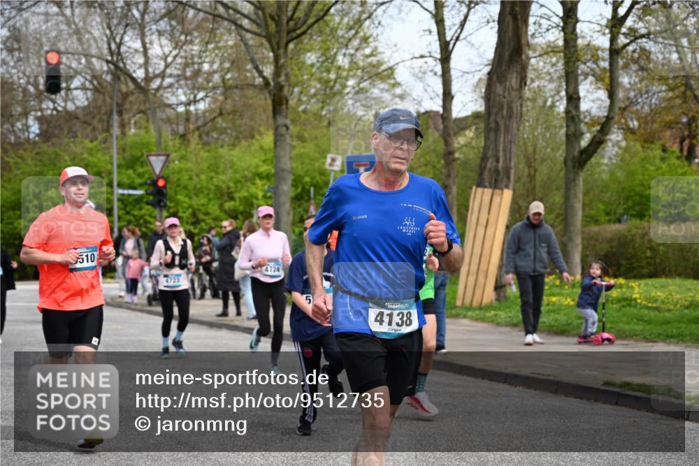 12.04.2026 - 45. Internationalen Wilhelmsburger Insellauf J. Mangold http://msf.ph/oto/9512735 12.04.2026 13:06:57 Ziel 4114, 4173, 4729, 4273, 3292, 5510, 4885, 4514, 4138, 4764, 4665, 5713, 5194, 5069, 5076, 4723, 4724, 2943, 4722, 5202, 4094, 3672, 5497, 5499, 5461, 3242, 5078, 2925, 5226, 2745, 5028, 5148, 3641, 5426, 5216 meine-sportfotos.de