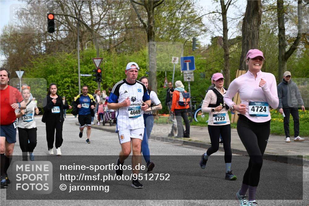 12.04.2026 - 45. Internationalen Wilhelmsburger Insellauf J. Mangold http://msf.ph/oto/9512752 12.04.2026 13:06:59 Ziel 4173, 4729, 4273, 3292, 5510, 4885, 4514, 4138, 4764, 4665, 5713, 5194, 5069, 5076, 4723, 4724, 2943, 4722, 2943, 4722, 5202, 4094, 3672, 5497, 5499, 5461, 3242, 5078, 2925, 5226, 2745, 5028, 5226, 2745, 5028, 5148, 3641, 5426, 5216, 5431, 5425 meine-sportfotos.de