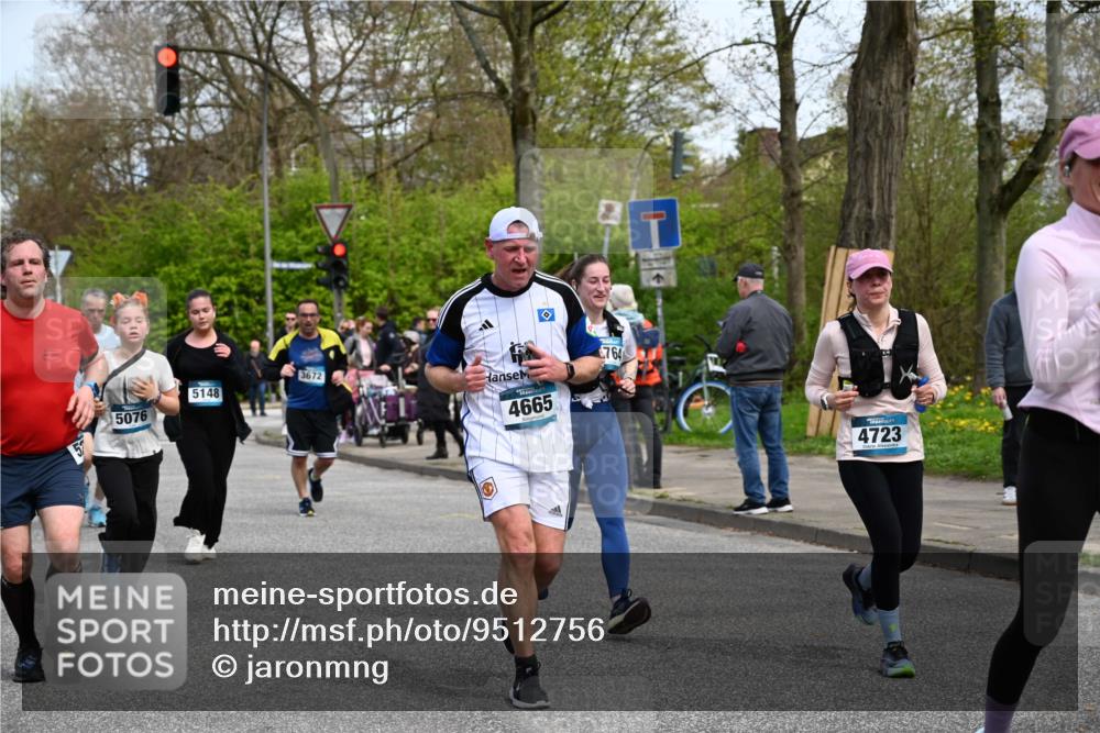 12.04.2026 - 45. Internationalen Wilhelmsburger Insellauf J. Mangold http://msf.ph/oto/9512756 12.04.2026 13:06:59 Ziel 4173, 4729, 4273, 3292, 5510, 4885, 4514, 4138, 4764, 4665, 5713, 5194, 5069, 5076, 4723, 4724, 2943, 4722, 2943, 4722, 5202, 4094, 3672, 5497, 5499, 5461, 3242, 5078, 2925, 5226, 2745, 5028, 5226, 2745, 5028, 5148, 3641, 5426, 5216, 5431, 5425 meine-sportfotos.de