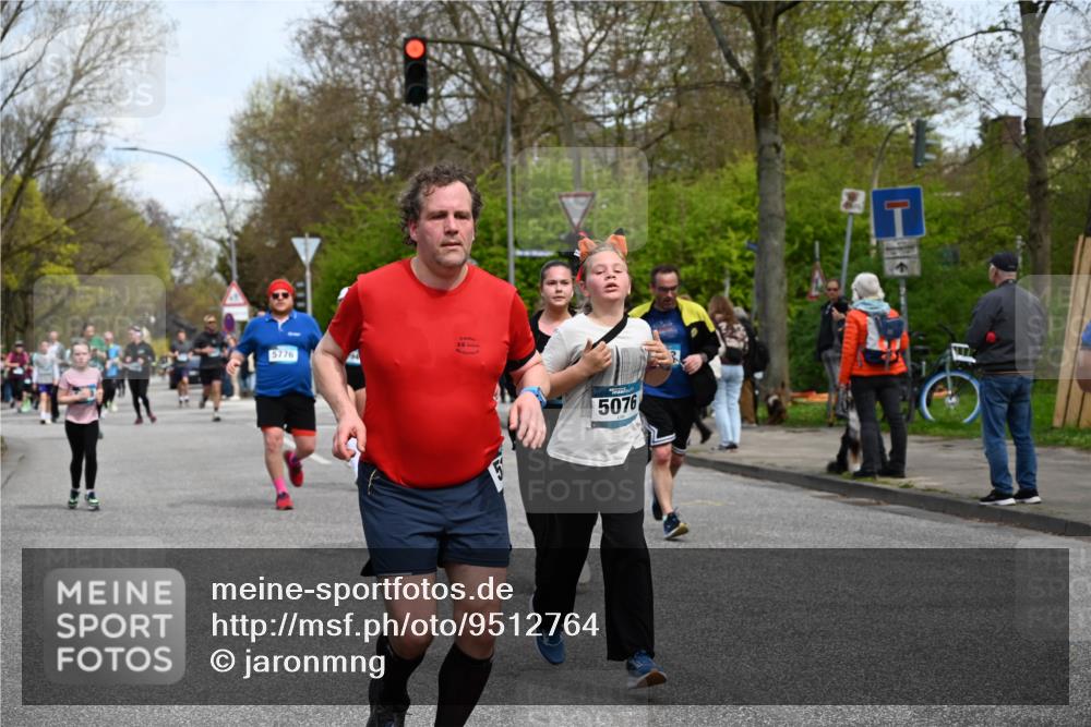 12.04.2026 - 45. Internationalen Wilhelmsburger Insellauf J. Mangold http://msf.ph/oto/9512764 12.04.2026 13:07:00 Ziel 4729, 4273, 3292, 5510, 4885, 4514, 4138, 4764, 4665, 5713, 5194, 5069, 5076, 4723, 4724, 2943, 4722, 5202, 4094, 3672, 5497, 5499, 5461, 3242, 5078, 2925, 5226, 2745, 5028, 5148, 3641, 5426, 5216, 5431, 5425, 5735 meine-sportfotos.de