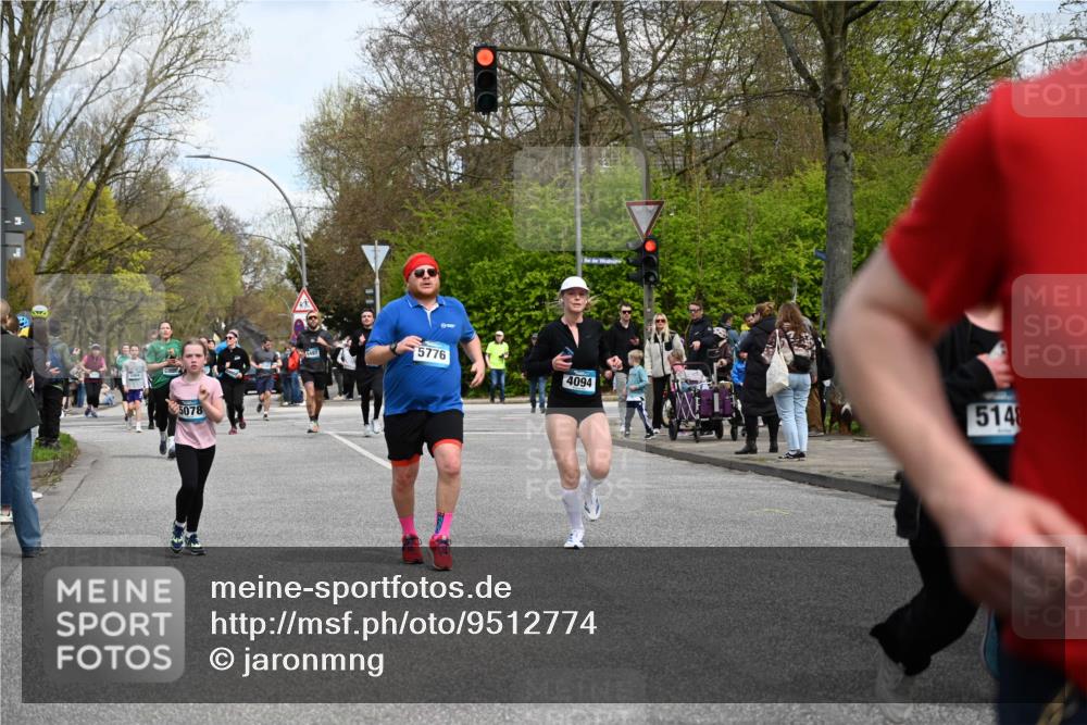 12.04.2026 - 45. Internationalen Wilhelmsburger Insellauf J. Mangold http://msf.ph/oto/9512774 12.04.2026 13:07:02 Ziel 4729, 4273, 3292, 5510, 4885, 4514, 4138, 4764, 4665, 5713, 5194, 5069, 5076, 4723, 4724, 2943, 4722, 5202, 4094, 3672, 5497, 5499, 3672, 5497, 5499, 5461, 3242, 5078, 2925, 5226, 2745, 5028, 5148, 3641, 5426, 5216, 5431, 5425, 5735 meine-sportfotos.de