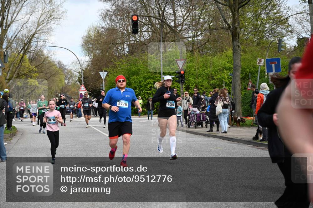 12.04.2026 - 45. Internationalen Wilhelmsburger Insellauf J. Mangold http://msf.ph/oto/9512776 12.04.2026 13:07:02 Ziel 4729, 4273, 3292, 5510, 4885, 4514, 4138, 4764, 4665, 5713, 5194, 5069, 5076, 4723, 4724, 2943, 4722, 5202, 4094, 3672, 5497, 5499, 3672, 5497, 5499, 5461, 3242, 5078, 2925, 5226, 2745, 5028, 5148, 3641, 5426, 5216, 5431, 5425, 5735 meine-sportfotos.de