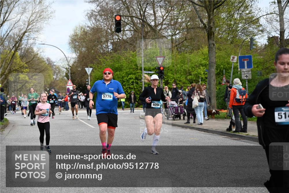 12.04.2026 - 45. Internationalen Wilhelmsburger Insellauf J. Mangold http://msf.ph/oto/9512778 12.04.2026 13:07:02 Ziel 4729, 4273, 3292, 5510, 4885, 4514, 4138, 4764, 4665, 5713, 5194, 5069, 5076, 4723, 4724, 2943, 4722, 5202, 4094, 3672, 5497, 5499, 3672, 5497, 5499, 5461, 3242, 5078, 2925, 5226, 2745, 5028, 5148, 3641, 5426, 5216, 5431, 5425, 5735 meine-sportfotos.de