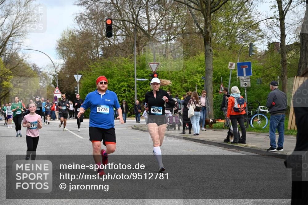 12.04.2026 - 45. Internationalen Wilhelmsburger Insellauf J. Mangold http://msf.ph/oto/9512781 12.04.2026 13:07:02 Ziel 4729, 4273, 3292, 5510, 4885, 4514, 4138, 4764, 4665, 5713, 5194, 5069, 5076, 4723, 4724, 2943, 4722, 5202, 4094, 3672, 5497, 5499, 3672, 5497, 5499, 5461, 3242, 5078, 2925, 5226, 2745, 5028, 5148, 3641, 5426, 5216, 5431, 5425, 5735 meine-sportfotos.de