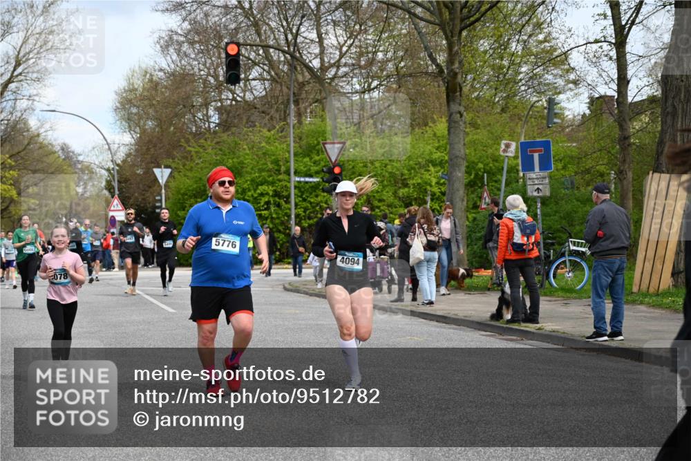 12.04.2026 - 45. Internationalen Wilhelmsburger Insellauf J. Mangold http://msf.ph/oto/9512782 12.04.2026 13:07:03 Ziel 4729, 4273, 3292, 5510, 4885, 4514, 4138, 4764, 4665, 5713, 5194, 5069, 5076, 4723, 4724, 2943, 4722, 5202, 4094, 3672, 5497, 5499, 5461, 5461, 3242, 5078, 2925, 5226, 2745, 5028, 5148, 3641, 5426, 5216, 5431, 5425, 5735, 5401 meine-sportfotos.de