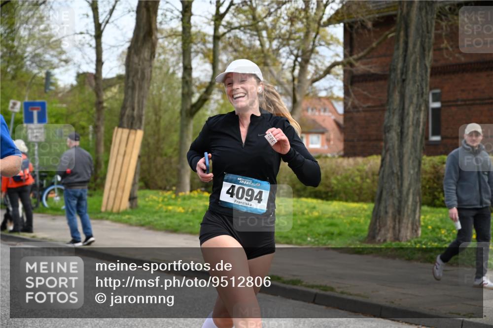12.04.2026 - 45. Internationalen Wilhelmsburger Insellauf J. Mangold http://msf.ph/oto/9512806 12.04.2026 13:07:05 Ziel 3292, 5510, 4885, 4514, 4138, 4764, 4665, 5713, 5194, 5069, 5076, 4723, 4724, 2943, 4722, 5202, 4094, 3672, 5497, 5499, 5461, 3242, 5078, 2925, 5226, 2745, 5028, 5148, 3641, 3641, 5426, 5216, 5431, 5425, 5735, 5401, 2728, 2478, 2477 meine-sportfotos.de