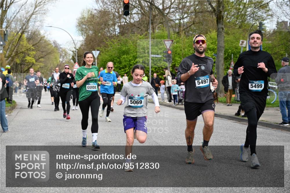 12.04.2026 - 45. Internationalen Wilhelmsburger Insellauf J. Mangold http://msf.ph/oto/9512830 12.04.2026 13:07:08 Ziel 5510, 4885, 4514, 4138, 4764, 4665, 5713, 5194, 5069, 5076, 4723, 4724, 2943, 4722, 5202, 4094, 3672, 5497, 5499, 5461, 3242, 5078, 5078, 2925, 5226, 2745, 5028, 5148, 3641, 5426, 5216, 5216, 5431, 5425, 5735, 5401, 2728, 2478, 2477, 5564, 4437, 4436, 2421 meine-sportfotos.de
