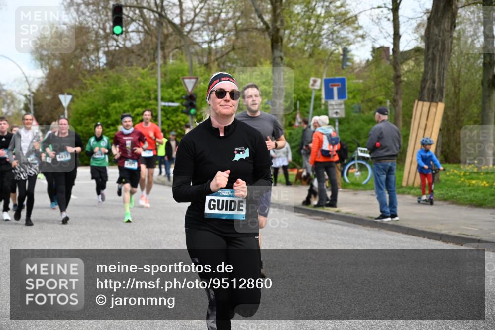 12.04.2026 - 45. Internationalen Wilhelmsburger Insellauf J. Mangold http://msf.ph/oto/9512860 12.04.2026 13:07:12 Ziel 4514, 4138, 4764, 4665, 5713, 5194, 5069, 5076, 4723, 4724, 2943, 4722, 5202, 4094, 3672, 5497, 5499, 5461, 3242, 5078, 2925, 5226, 2745, 5028, 5148, 3641, 5426, 5216, 5431, 5425, 5735, 5735, 5401, 2728, 2478, 2477, 5564, 4437, 4436, 2421, 4676, 3868, 4405, 4725, 4416, 3970, 4795 meine-sportfotos.de