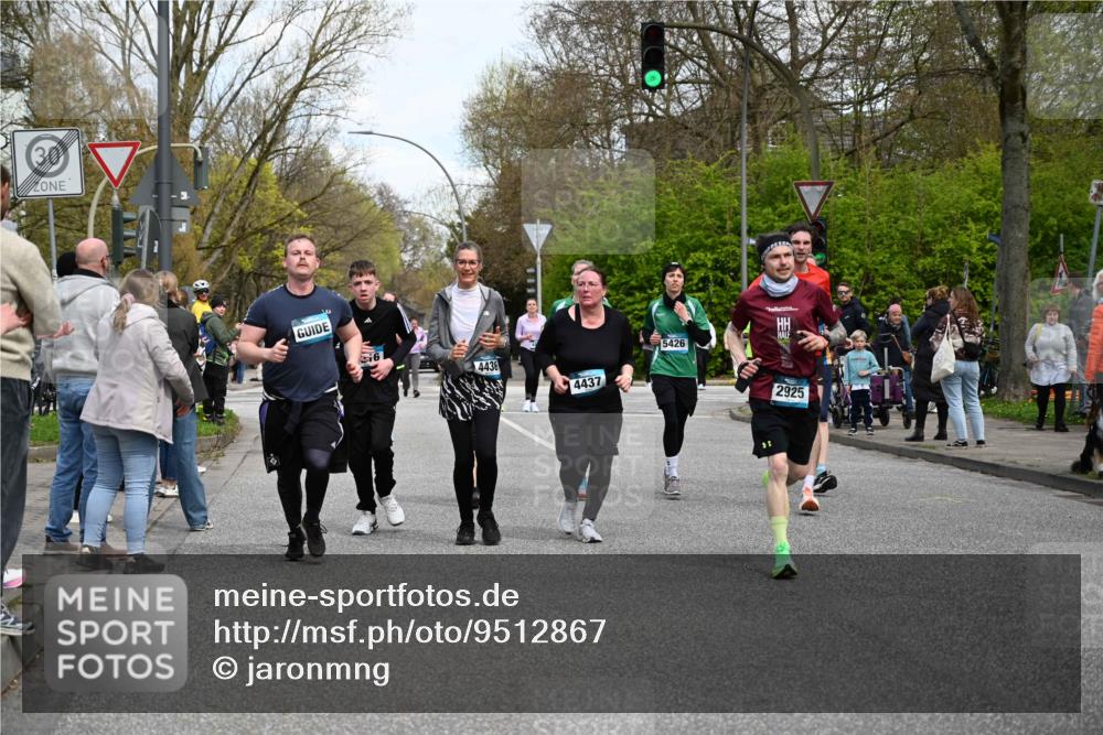 12.04.2026 - 45. Internationalen Wilhelmsburger Insellauf J. Mangold http://msf.ph/oto/9512867 12.04.2026 13:07:13 Ziel 4514, 4138, 4764, 4665, 5713, 5194, 5069, 5076, 4723, 4724, 2943, 4722, 5202, 4094, 3672, 5497, 5499, 5461, 3242, 5078, 2925, 5226, 2745, 5028, 5148, 5148, 3641, 5426, 5216, 5431, 5425, 5735, 5401, 2728, 2478, 2477, 5564, 4437, 4436, 2421, 4676, 3868, 4405, 4725, 4416, 3970, 4795 meine-sportfotos.de