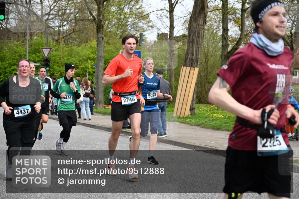 12.04.2026 - 45. Internationalen Wilhelmsburger Insellauf J. Mangold http://msf.ph/oto/9512888 12.04.2026 13:07:15 Ziel 4138, 4764, 4665, 5713, 5194, 5069, 5076, 4723, 4724, 2943, 4722, 5202, 4094, 3672, 5497, 5499, 5461, 3242, 5078, 2925, 5226, 2745, 5028, 5148, 3641, 5426, 5216, 5431, 5425, 5735, 5401, 5401, 2728, 2478, 2477, 5564, 4437, 4436, 2421, 4676, 3868, 4405, 4725, 4416, 3970, 4795, 3120, 5103, 4845 meine-sportfotos.de