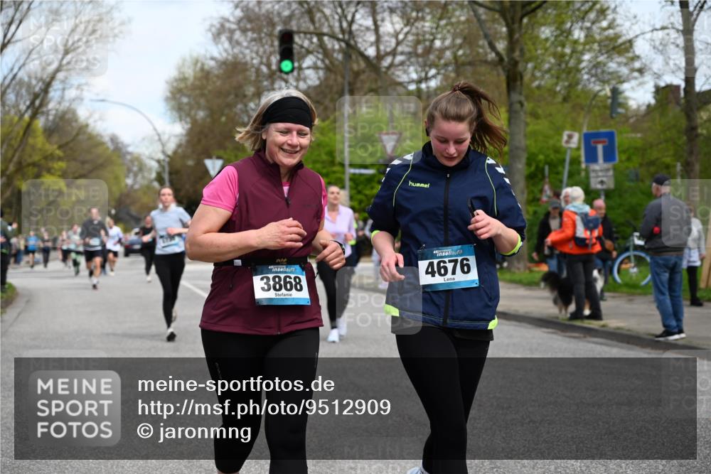 12.04.2026 - 45. Internationalen Wilhelmsburger Insellauf J. Mangold http://msf.ph/oto/9512909 12.04.2026 13:07:21 Ziel 5069, 5076, 4723, 4724, 2943, 4722, 5202, 4094, 3672, 5497, 5499, 5461, 3242, 5078, 2925, 5226, 2745, 5028, 5148, 3641, 5426, 5216, 5431, 5425, 5735, 5401, 2728, 2478, 2477, 5564, 4437, 4436, 2421, 4676, 3868, 4405, 4725, 4416, 3970, 4795, 3120, 5103, 4845, 5320, 5568 meine-sportfotos.de