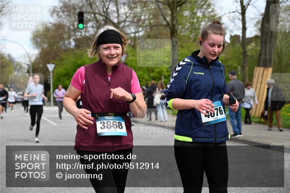 12.04.2026 - 45. Internationalen Wilhelmsburger Insellauf J. Mangold http://msf.ph/oto/9512914 12.04.2026 13:07:21 Ziel 5069, 5076, 4723, 4724, 2943, 4722, 5202, 4094, 3672, 5497, 5499, 5461, 3242, 5078, 2925, 5226, 2745, 5028, 5148, 3641, 5426, 5216, 5431, 5425, 5735, 5401, 2728, 2478, 2477, 5564, 4437, 4436, 2421, 4676, 3868, 4405, 4725, 4416, 3970, 4795, 3120, 5103, 4845, 5320, 5568 meine-sportfotos.de