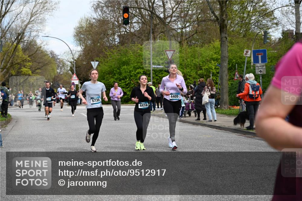 12.04.2026 - 45. Internationalen Wilhelmsburger Insellauf J. Mangold http://msf.ph/oto/9512917 12.04.2026 13:07:22 Ziel 5069, 5076, 4723, 4724, 2943, 4722, 5202, 4094, 3672, 5497, 5499, 5461, 3242, 5078, 2925, 5226, 2745, 5028, 5148, 3641, 5426, 5216, 5431, 5425, 5431, 5425, 5735, 5401, 2728, 2478, 2477, 5564, 4437, 4436, 2421, 4676, 3868, 4405, 4725, 4416, 4676, 3868, 4405, 4725, 4416, 3970, 4795, 3120, 5103, 4845, 5320, 5568, 4161, 5753 meine-sportfotos.de