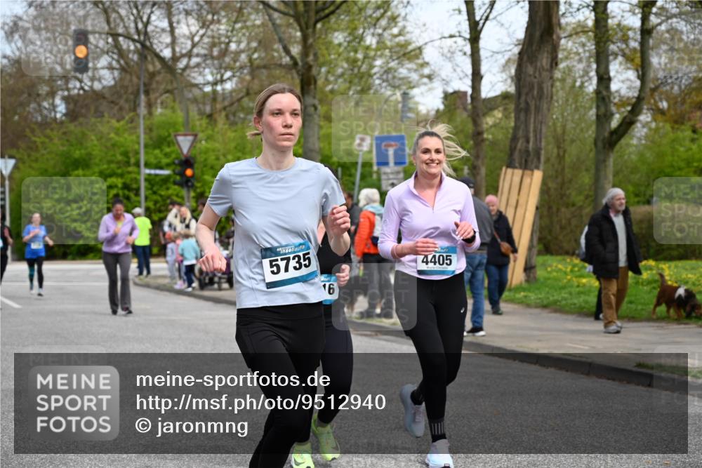 12.04.2026 - 45. Internationalen Wilhelmsburger Insellauf J. Mangold http://msf.ph/oto/9512940 12.04.2026 13:07:25 Ziel 5202, 4094, 3672, 5497, 5499, 5461, 3242, 5078, 2925, 5226, 2745, 5028, 5148, 3641, 5426, 5216, 5431, 5425, 5735, 5401, 2728, 2478, 2477, 5564, 4437, 4436, 2421, 4676, 3868, 4405, 4725, 4416, 3970, 4795, 3120, 5103, 4845, 5320, 5568, 4161, 5753, 4218, 4199, 5220 meine-sportfotos.de