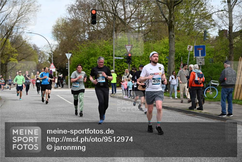 12.04.2026 - 45. Internationalen Wilhelmsburger Insellauf J. Mangold http://msf.ph/oto/9512974 12.04.2026 13:07:34 Ziel 2925, 5226, 2745, 5028, 5148, 3641, 5426, 5216, 5431, 5425, 5735, 5401, 2728, 2478, 2477, 5564, 4437, 4436, 2421, 4676, 3868, 4405, 4725, 4416, 4676, 3868, 4405, 4725, 4416, 3970, 4795, 3120, 5103, 4845, 5320, 5568, 4161, 5753, 4161, 5753, 4218, 4199, 5220, 3070, 4736, 4149, 4912, 4300, 3135, 3795 meine-sportfotos.de