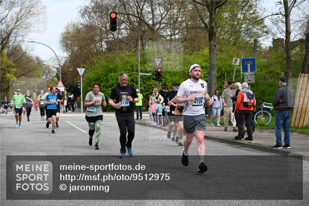 12.04.2026 - 45. Internationalen Wilhelmsburger Insellauf J. Mangold http://msf.ph/oto/9512975 12.04.2026 13:07:34 Ziel 2925, 5226, 2745, 5028, 5148, 3641, 5426, 5216, 5431, 5425, 5735, 5401, 2728, 2478, 2477, 5564, 4437, 4436, 2421, 4676, 3868, 4405, 4725, 4416, 4676, 3868, 4405, 4725, 4416, 3970, 4795, 3120, 5103, 4845, 5320, 5568, 4161, 5753, 4161, 5753, 4218, 4199, 5220, 3070, 4736, 4149, 4912, 4300, 3135, 3795 meine-sportfotos.de