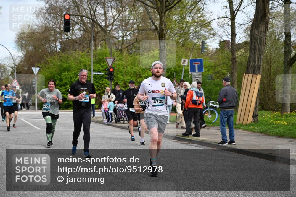 12.04.2026 - 45. Internationalen Wilhelmsburger Insellauf J. Mangold http://msf.ph/oto/9512978 12.04.2026 13:07:34 Ziel 2925, 5226, 2745, 5028, 5148, 3641, 5426, 5216, 5431, 5425, 5735, 5401, 2728, 2478, 2477, 5564, 4437, 4436, 2421, 4676, 3868, 4405, 4725, 4416, 4676, 3868, 4405, 4725, 4416, 3970, 4795, 3120, 5103, 4845, 5320, 5568, 4161, 5753, 4161, 5753, 4218, 4199, 5220, 3070, 4736, 4149, 4912, 4300, 3135, 3795 meine-sportfotos.de