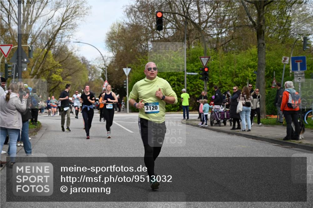 12.04.2026 - 45. Internationalen Wilhelmsburger Insellauf J. Mangold http://msf.ph/oto/9513032 12.04.2026 13:07:40 Ziel 3641, 5426, 5216, 5431, 5425, 5735, 5401, 2728, 2478, 2477, 5564, 4437, 4436, 2421, 4676, 3868, 4405, 4725, 4416, 3970, 4795, 3120, 5103, 4845, 5320, 5568, 4161, 5753, 4218, 4199, 5220, 3070, 4736, 4149, 4912, 4300, 3135, 3795, 5215, 4940 meine-sportfotos.de