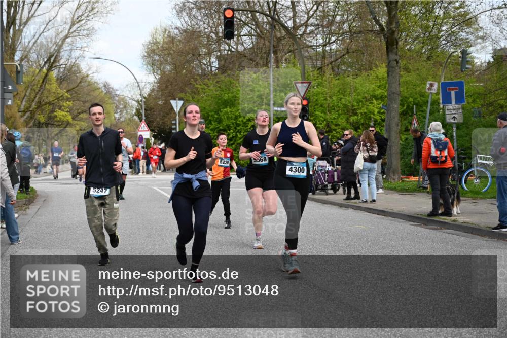 12.04.2026 - 45. Internationalen Wilhelmsburger Insellauf J. Mangold http://msf.ph/oto/9513048 12.04.2026 13:07:45 Ziel 5216, 5431, 5425, 5735, 5401, 2728, 2478, 2477, 5564, 4437, 4436, 2421, 4676, 3868, 4405, 4725, 4416, 3970, 4795, 3120, 5103, 4845, 5320, 5568, 5568, 4161, 5753, 4218, 4199, 5220, 3070, 4736, 4149, 4912, 4300, 3135, 3795, 4300, 3135, 3795, 5215, 4940, 4454, 4046, 4824, 5548, 5547, 4640 meine-sportfotos.de