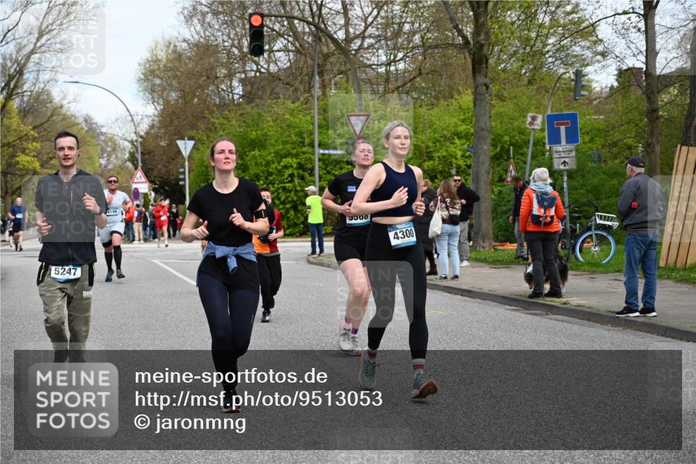 12.04.2026 - 45. Internationalen Wilhelmsburger Insellauf J. Mangold http://msf.ph/oto/9513053 12.04.2026 13:07:45 Ziel 5216, 5431, 5425, 5735, 5401, 2728, 2478, 2477, 5564, 4437, 4436, 2421, 4676, 3868, 4405, 4725, 4416, 3970, 4795, 3120, 5103, 4845, 5320, 5568, 5568, 4161, 5753, 4218, 4199, 5220, 3070, 4736, 4149, 4912, 4300, 3135, 3795, 4300, 3135, 3795, 5215, 4940, 4454, 4046, 4824, 5548, 5547, 4640 meine-sportfotos.de