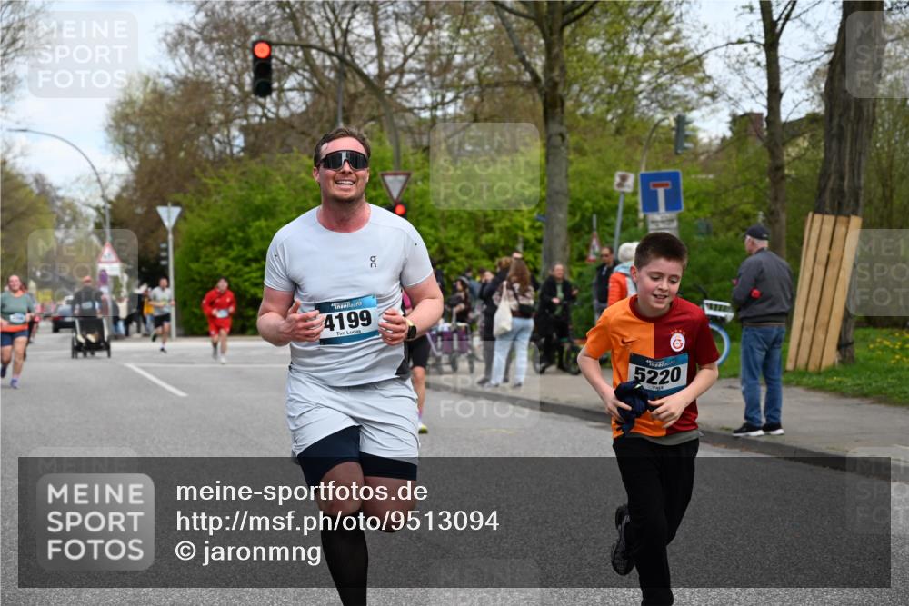 12.04.2026 - 45. Internationalen Wilhelmsburger Insellauf J. Mangold http://msf.ph/oto/9513094 12.04.2026 13:07:50 Ziel 5401, 2728, 2478, 2477, 5564, 4437, 4436, 2421, 4676, 3868, 4405, 4725, 4416, 3970, 4795, 3120, 5103, 4845, 5320, 5568, 4161, 5753, 4218, 4199, 5220, 3070, 4736, 4149, 4912, 4300, 3135, 3795, 5215, 4940, 4940, 4454, 4046, 4824, 5548, 5547, 4640, 5231, 5306, 3896 meine-sportfotos.de