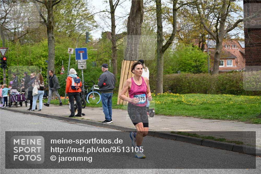 12.04.2026 - 45. Internationalen Wilhelmsburger Insellauf J. Mangold http://msf.ph/oto/9513105 12.04.2026 13:07:52 Ziel 5401, 2728, 2478, 2477, 5564, 4437, 4436, 2421, 4676, 3868, 4405, 4725, 4416, 3970, 4795, 3120, 5103, 4845, 5320, 5568, 4161, 5753, 4218, 4199, 5220, 3070, 4736, 4149, 4912, 4300, 3135, 3795, 5215, 4940, 4454, 4046, 4824, 5548, 5547, 4640, 5231, 5306, 3896 meine-sportfotos.de