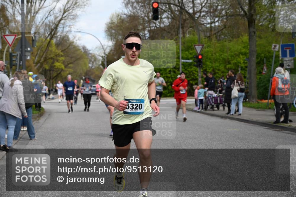 12.04.2026 - 45. Internationalen Wilhelmsburger Insellauf J. Mangold http://msf.ph/oto/9513120 12.04.2026 13:07:55 Ziel 5564, 4437, 4436, 2421, 4676, 3868, 4405, 4725, 4416, 3970, 4795, 3120, 5103, 4845, 5320, 5568, 4161, 5753, 4218, 4199, 5220, 3070, 4736, 4149, 4912, 4912, 4300, 3135, 3795, 5215, 4940, 4454, 4046, 4046, 4824, 5548, 5547, 4640, 5231, 5306, 3896, 4967, 2436 meine-sportfotos.de
