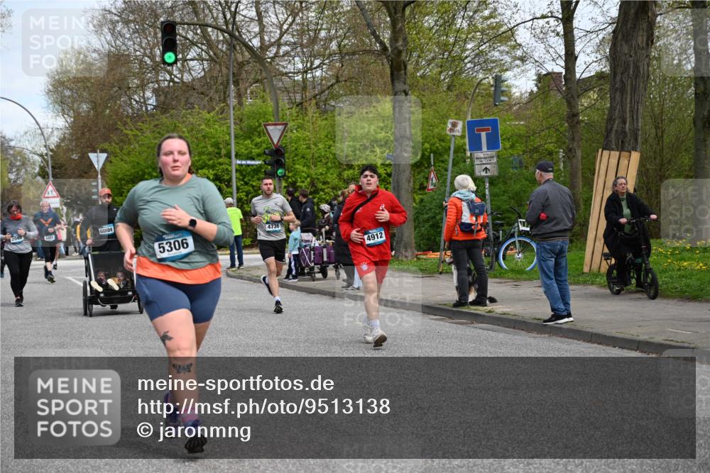 12.04.2026 - 45. Internationalen Wilhelmsburger Insellauf J. Mangold http://msf.ph/oto/9513138 12.04.2026 13:07:57 Ziel 2421, 4676, 3868, 4405, 4725, 4416, 3970, 4795, 3120, 5103, 4845, 5320, 5568, 4161, 5753, 4218, 4199, 5220, 3070, 4736, 4149, 4912, 4300, 3135, 3795, 4300, 3135, 3795, 5215, 4940, 4454, 4046, 4824, 5548, 5547, 4640, 4640, 5231, 5306, 3896, 4967, 2436, 2045, 3745, 2046 meine-sportfotos.de