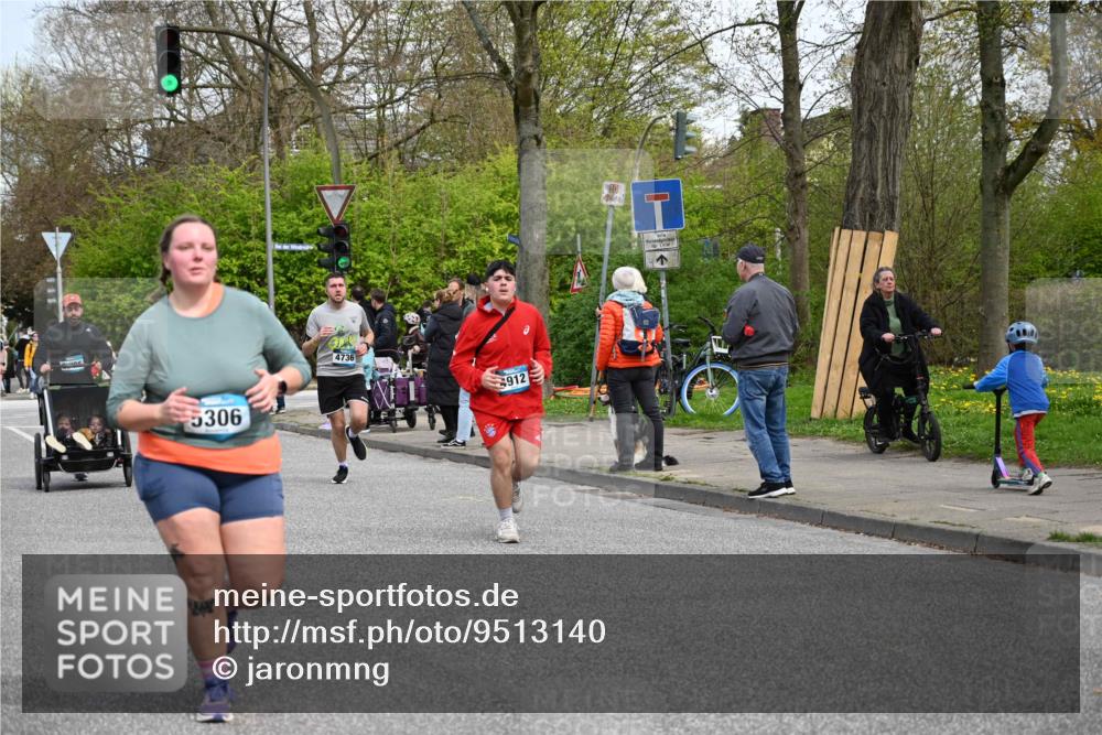 12.04.2026 - 45. Internationalen Wilhelmsburger Insellauf J. Mangold http://msf.ph/oto/9513140 12.04.2026 13:07:57 Ziel 2421, 4676, 3868, 4405, 4725, 4416, 3970, 4795, 3120, 5103, 4845, 5320, 5568, 4161, 5753, 4218, 4199, 5220, 3070, 4736, 4149, 4912, 4300, 3135, 3795, 4300, 3135, 3795, 5215, 4940, 4454, 4046, 4824, 5548, 5547, 4640, 4640, 5231, 5306, 3896, 4967, 2436, 2045, 3745, 2046 meine-sportfotos.de