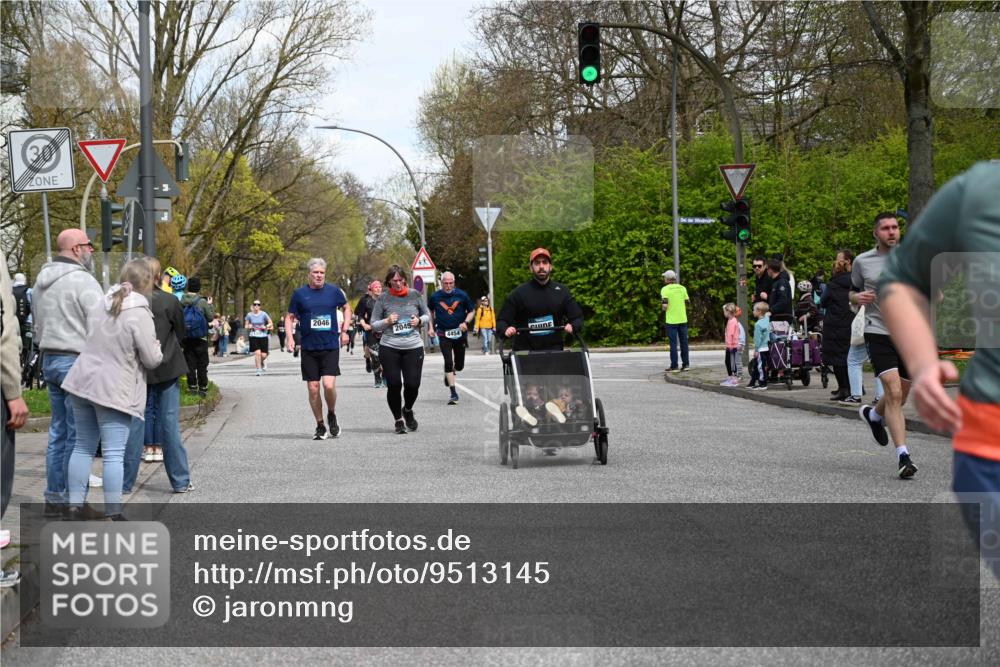 12.04.2026 - 45. Internationalen Wilhelmsburger Insellauf J. Mangold http://msf.ph/oto/9513145 12.04.2026 13:07:59 Ziel 4676, 3868, 4405, 4725, 4416, 3970, 4795, 3120, 5103, 4845, 5320, 5568, 4161, 5753, 4218, 4199, 5220, 3070, 4736, 4149, 4912, 4300, 3135, 3795, 5215, 4940, 4454, 4046, 4824, 5548, 5547, 4640, 5231, 5306, 5306, 3896, 4967, 2436, 2045, 3745, 2046, 4102, 5795 meine-sportfotos.de