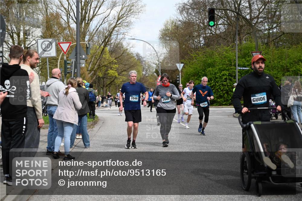 12.04.2026 - 45. Internationalen Wilhelmsburger Insellauf J. Mangold http://msf.ph/oto/9513165 12.04.2026 13:08:01 Ziel 4795, 3120, 5103, 4845, 5320, 5568, 4161, 5753, 4218, 4199, 5220, 3070, 4736, 4149, 4912, 4300, 3135, 3795, 5215, 5215, 4940, 4454, 4046, 4824, 5548, 5547, 4640, 5231, 5306, 3896, 4967, 2436, 2045, 3745, 2046, 4102, 5795, 4860, 5313 meine-sportfotos.de
