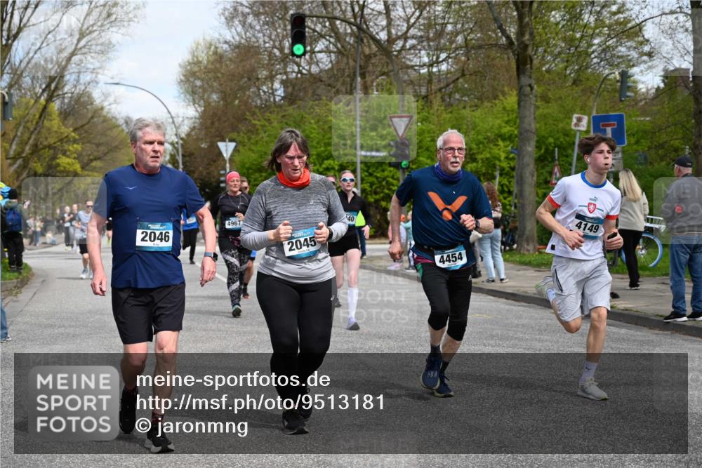 12.04.2026 - 45. Internationalen Wilhelmsburger Insellauf J. Mangold http://msf.ph/oto/9513181 12.04.2026 13:08:04 Ziel 3120, 5103, 4845, 5320, 5568, 4161, 5753, 4218, 4199, 5220, 3070, 4736, 4149, 4912, 4300, 3135, 3795, 5215, 4940, 4454, 4046, 4824, 5548, 5547, 4640, 5231, 5306, 3896, 4967, 2436, 2045, 3745, 2046, 4102, 5795, 4860, 5313 meine-sportfotos.de