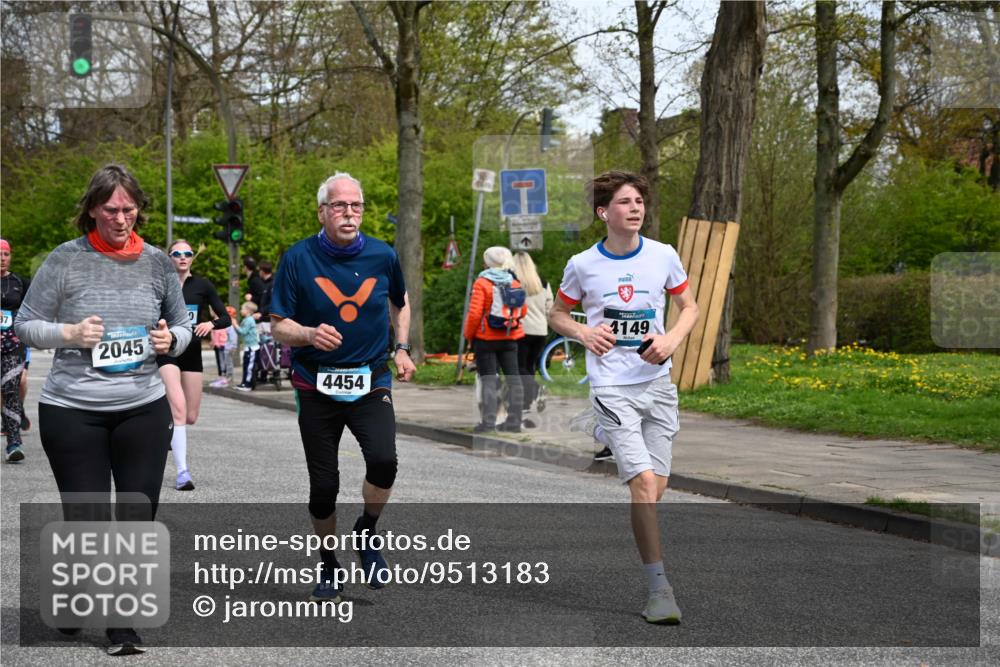 12.04.2026 - 45. Internationalen Wilhelmsburger Insellauf J. Mangold http://msf.ph/oto/9513183 12.04.2026 13:08:04 Ziel 3120, 5103, 4845, 5320, 5568, 4161, 5753, 4218, 4199, 5220, 3070, 4736, 4149, 4912, 4300, 3135, 3795, 5215, 4940, 4454, 4046, 4824, 5548, 5547, 4640, 5231, 5306, 3896, 4967, 2436, 2045, 3745, 2046, 4102, 5795, 4860, 5313 meine-sportfotos.de