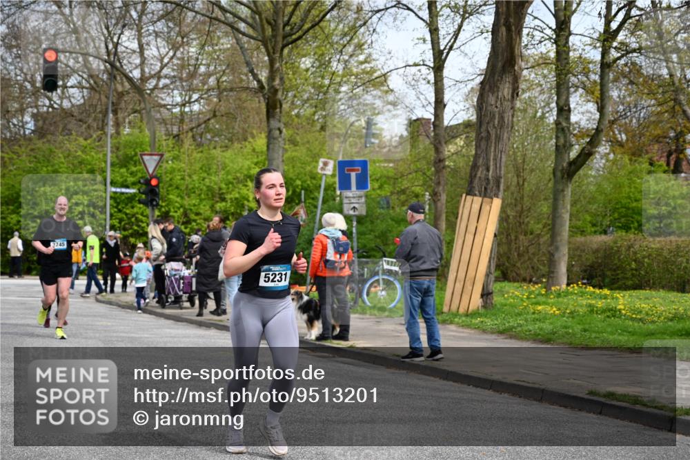 12.04.2026 - 45. Internationalen Wilhelmsburger Insellauf J. Mangold http://msf.ph/oto/9513201 12.04.2026 13:08:16 Ziel 3070, 4736, 4149, 4912, 4300, 3135, 3795, 5215, 4940, 4454, 4046, 4824, 5548, 5547, 4640, 5231, 5306, 3896, 4967, 2436, 2045, 3745, 2046, 4102, 5795, 4860, 5313, 5027, 5093, 5020, 4265, 3035, 5305, 4757, 4039, 4901, 5746, 2560 meine-sportfotos.de