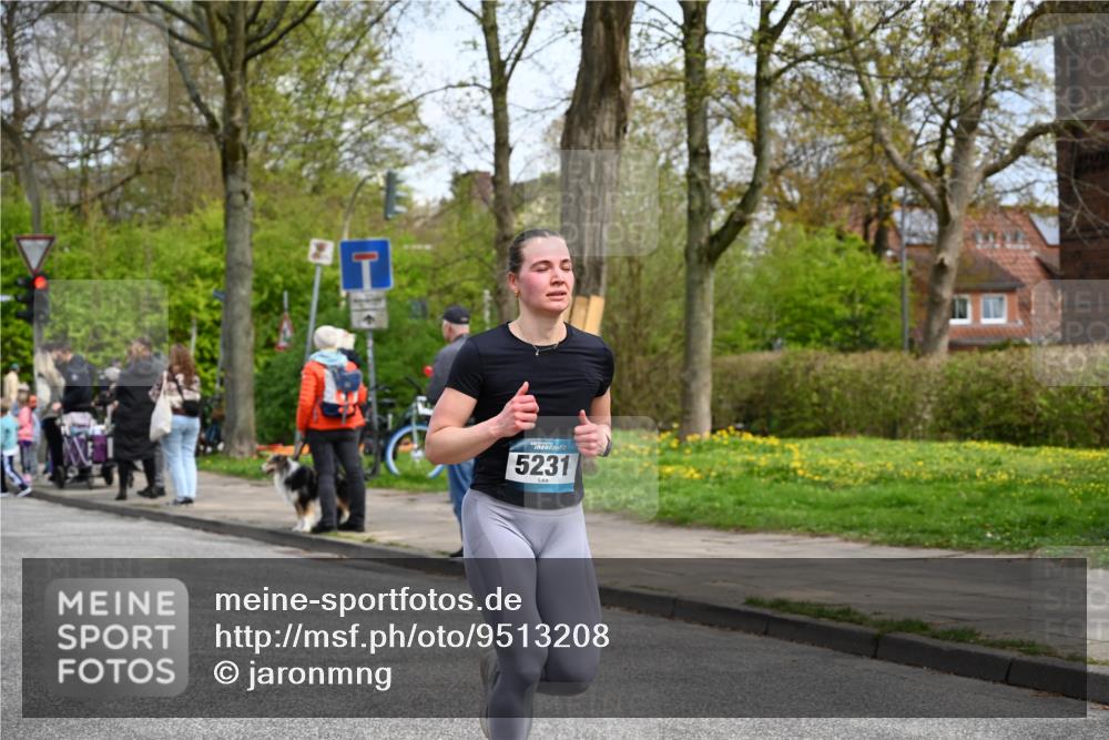 12.04.2026 - 45. Internationalen Wilhelmsburger Insellauf J. Mangold http://msf.ph/oto/9513208 12.04.2026 13:08:16 Ziel 3070, 4736, 4149, 4912, 4300, 3135, 3795, 5215, 4940, 4454, 4046, 4824, 5548, 5547, 4640, 5231, 5306, 3896, 4967, 2436, 2045, 3745, 2046, 4102, 5795, 4860, 5313, 5027, 5093, 5020, 4265, 3035, 5305, 4757, 4039, 4901, 5746, 2560 meine-sportfotos.de