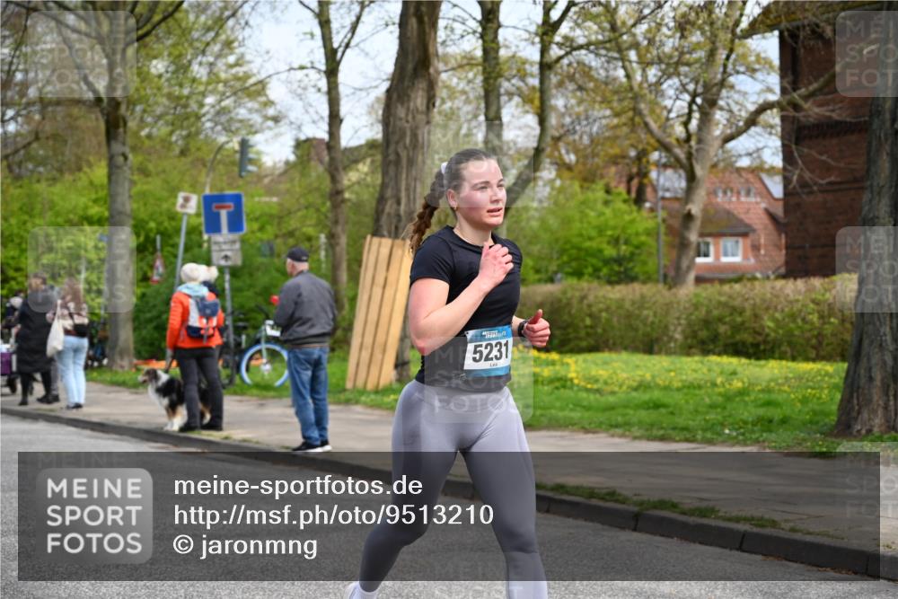 12.04.2026 - 45. Internationalen Wilhelmsburger Insellauf J. Mangold http://msf.ph/oto/9513210 12.04.2026 13:08:16 Ziel 3070, 4736, 4149, 4912, 4300, 3135, 3795, 5215, 4940, 4454, 4046, 4824, 5548, 5547, 4640, 5231, 5306, 3896, 4967, 2436, 2045, 3745, 2046, 4102, 5795, 4860, 5313, 5027, 5093, 5020, 4265, 3035, 5305, 4757, 4039, 4901, 5746, 2560 meine-sportfotos.de