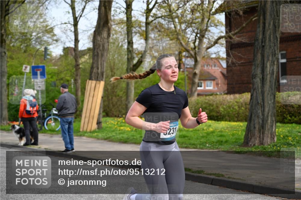 12.04.2026 - 45. Internationalen Wilhelmsburger Insellauf J. Mangold http://msf.ph/oto/9513212 12.04.2026 13:08:17 Ziel 4736, 4149, 4912, 4300, 3135, 3795, 5215, 4940, 4454, 4046, 4824, 5548, 5547, 4640, 5231, 5306, 3896, 4967, 4967, 2436, 2045, 3745, 2046, 4102, 5795, 4860, 5313, 5027, 5093, 5027, 5093, 5020, 4265, 3035, 5305, 4757, 4039, 4901, 5746, 2560, 5229 meine-sportfotos.de