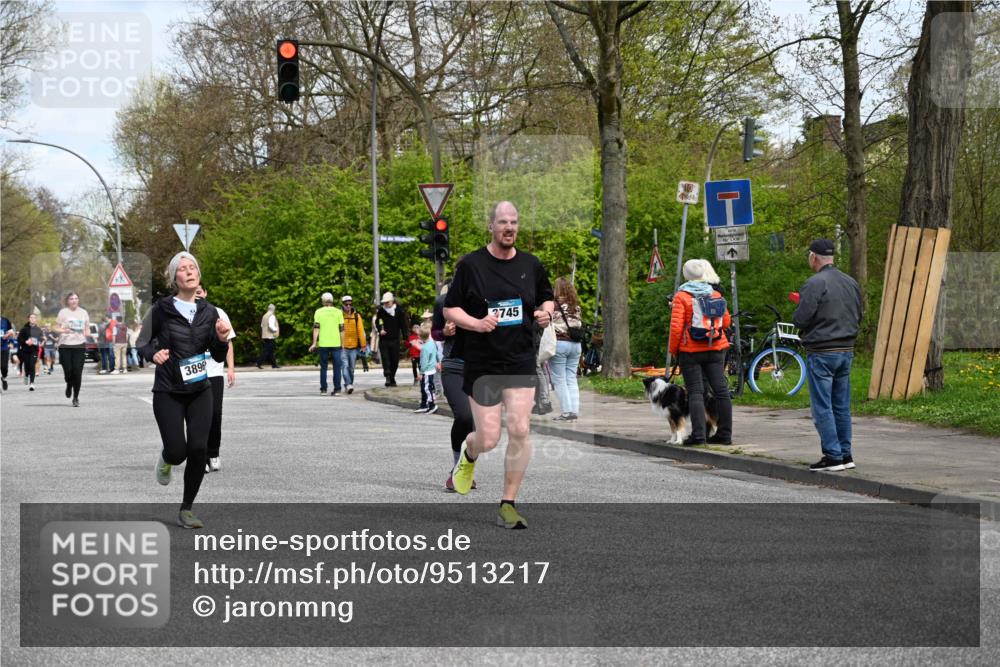 12.04.2026 - 45. Internationalen Wilhelmsburger Insellauf J. Mangold http://msf.ph/oto/9513217 12.04.2026 13:08:18 Ziel 4736, 4149, 4912, 4300, 3135, 3795, 5215, 4940, 4454, 4046, 4824, 5548, 5547, 4640, 5231, 5306, 3896, 4967, 2436, 2436, 2045, 3745, 2046, 4102, 5795, 4860, 5313, 5027, 5093, 5020, 5020, 4265, 3035, 5305, 4757, 4039, 4901, 5746, 2560, 5229, 2077, 2923 meine-sportfotos.de