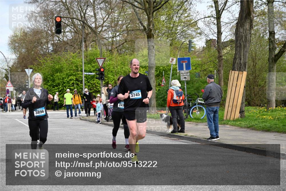 12.04.2026 - 45. Internationalen Wilhelmsburger Insellauf J. Mangold http://msf.ph/oto/9513222 12.04.2026 13:08:18 Ziel 4736, 4149, 4912, 4300, 3135, 3795, 5215, 4940, 4454, 4046, 4824, 5548, 5547, 4640, 5231, 5306, 3896, 4967, 2436, 2436, 2045, 3745, 2046, 4102, 5795, 4860, 5313, 5027, 5093, 5020, 5020, 4265, 3035, 5305, 4757, 4039, 4901, 5746, 2560, 5229, 2077, 2923 meine-sportfotos.de