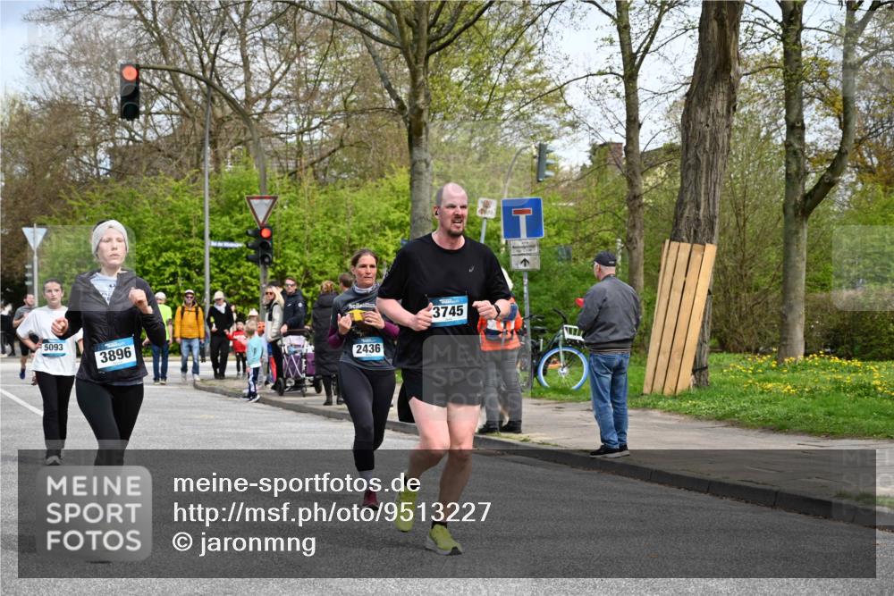 12.04.2026 - 45. Internationalen Wilhelmsburger Insellauf J. Mangold http://msf.ph/oto/9513227 12.04.2026 13:08:19 Ziel 4149, 4912, 4300, 3135, 3795, 5215, 4940, 4454, 4046, 4824, 5548, 5547, 4640, 5231, 5306, 3896, 4967, 2436, 2045, 3745, 2046, 4102, 5795, 4860, 5313, 5027, 5093, 5020, 4265, 4265, 3035, 5305, 4757, 4039, 4901, 5746, 2560, 5229, 2077, 2923 meine-sportfotos.de
